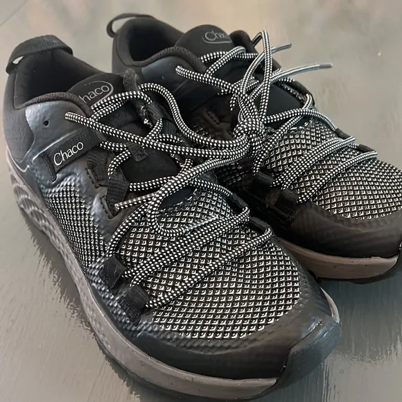 NEW Chaco lace up shoes - Picture 6 of 10